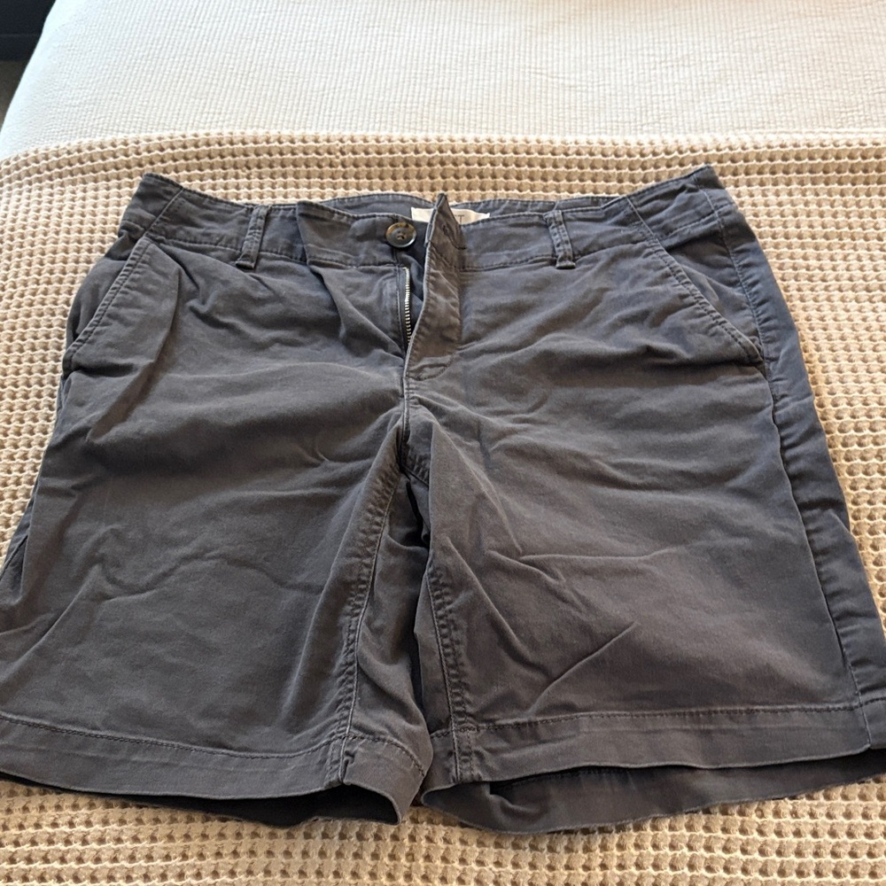 LOFT Gray Women's Shorts